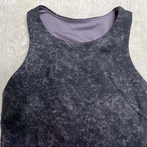 Lululemon Invigorate Tank - Picture 3 of 9